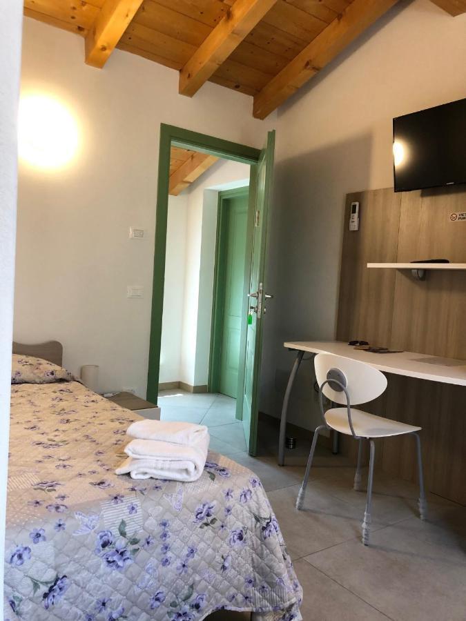 Hotel La casa della Ada Castelnuovo del Garda Exterior foto