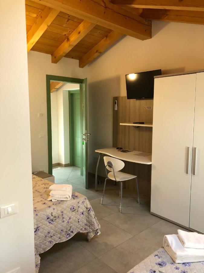 Hotel La casa della Ada Castelnuovo del Garda Exterior foto